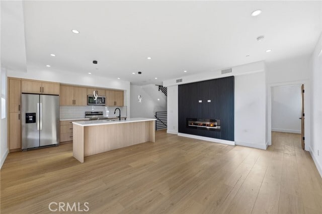 Photo - 13602 Burbank Blvd