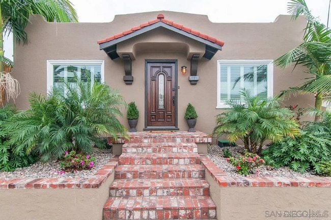 Building Photo - 1505 Robinson Ave