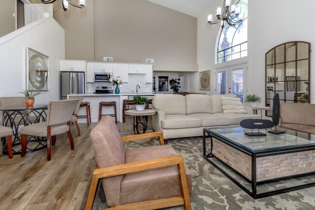 Photo - Rancho Hillside Apartments