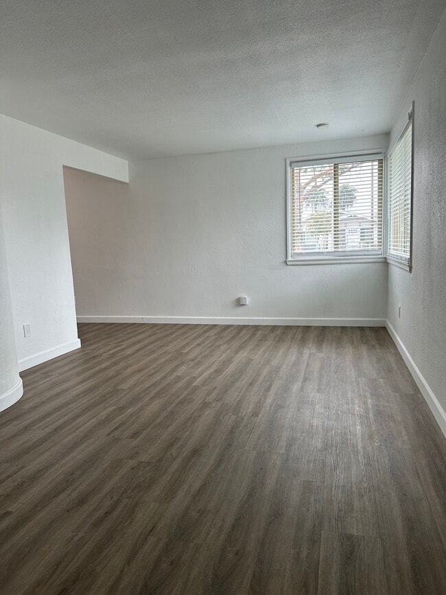 Photo - 1331 Ximeno Ave Apartments Unit 1331 Ximeno