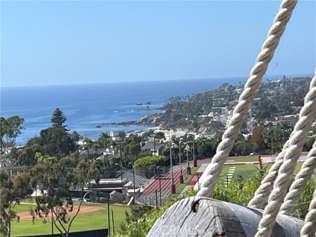 Photo - 845 Temple Hills Dr