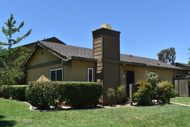 3 Bedroom 2 Bath Single Story Home- Mesa V... - 3 Bedroom 2 Bath Single Story Home- Mesa V...