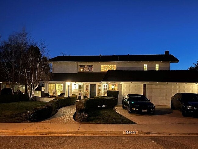 Photo - Westlake Village First Neighborhood Cul-De-Sac Home ** Non-Smoking Home/Property**