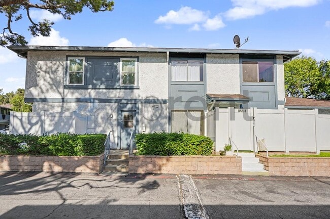 Building Photo - Unit 3