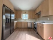 Photo - 20748 Stagg St