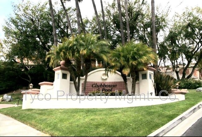 Photo - 2021 Pleasant Waters Ct House