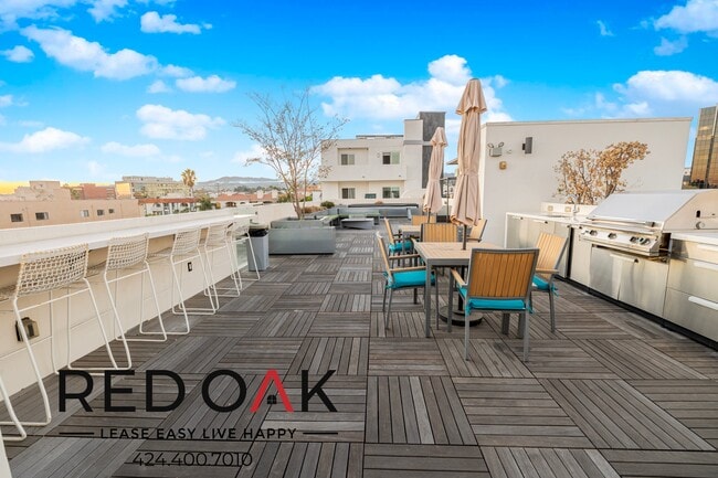 Photo - 11649 Mayfield Ave Unit 2B