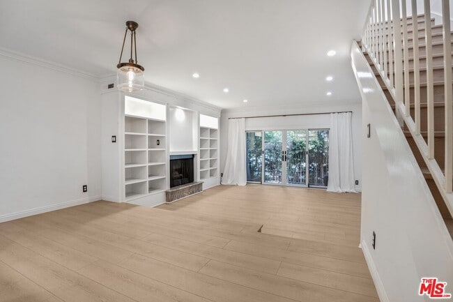 Photo - 1850 Midvale Ave Unit 4