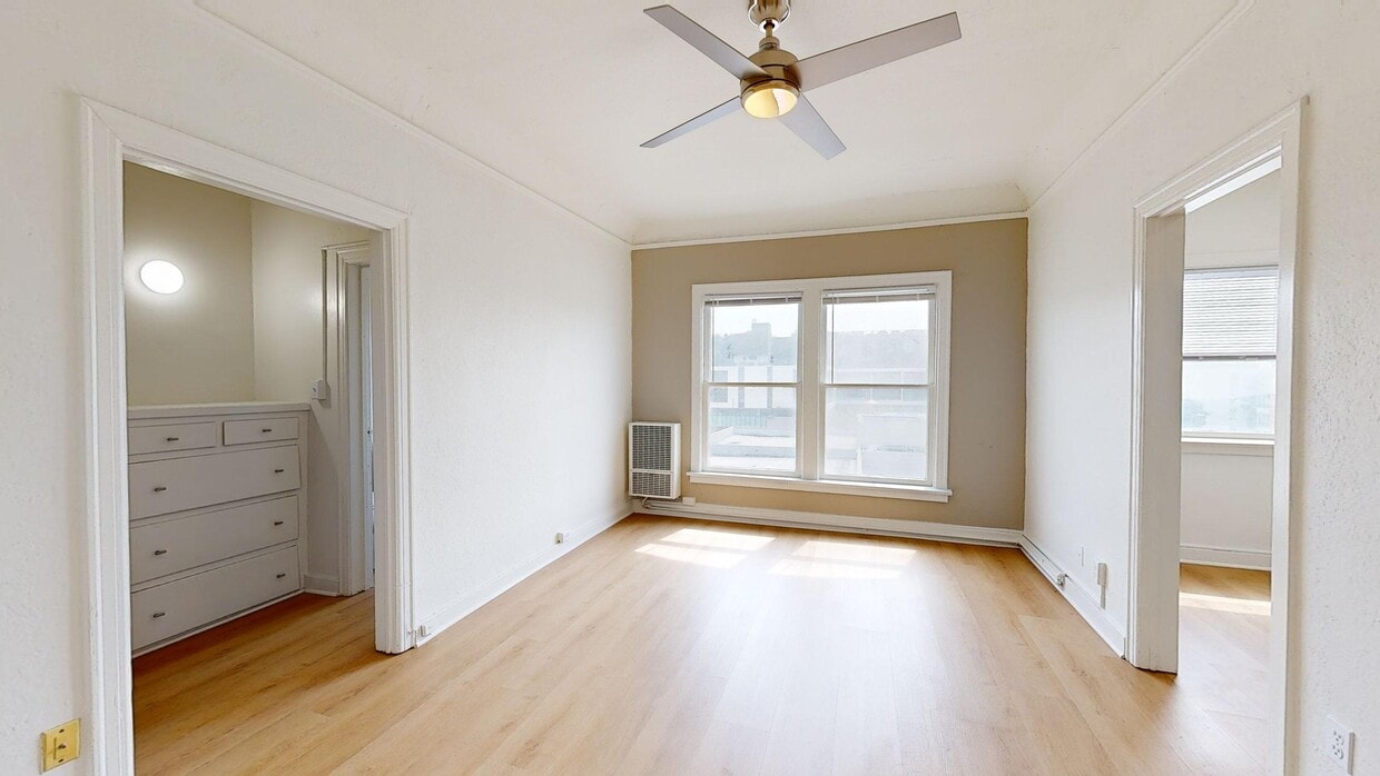 3D Tour - Edgemont & Banbury Manor Apartments