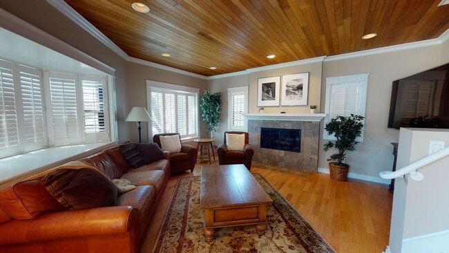 Photo - Spacious Unfurnished Home near Coronado's Schools available for Long Term Lease!