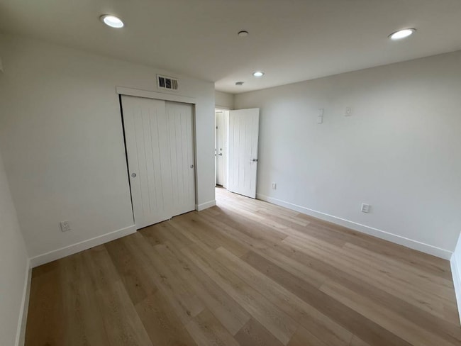 Photo - 646 Serrano Ave Unit FRONT