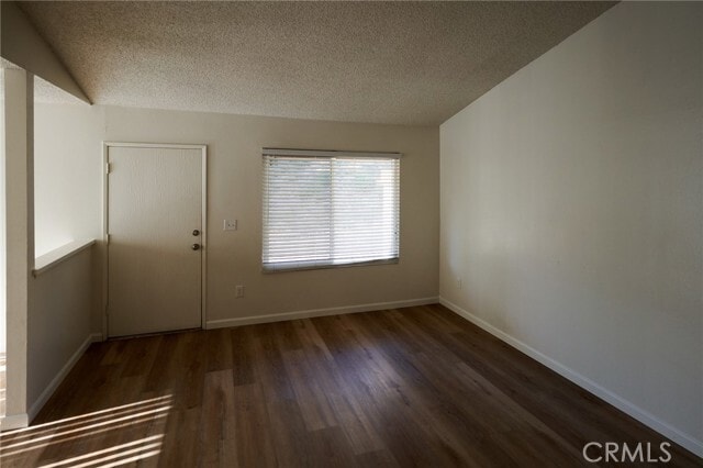 Photo - 2455 Gehrig St