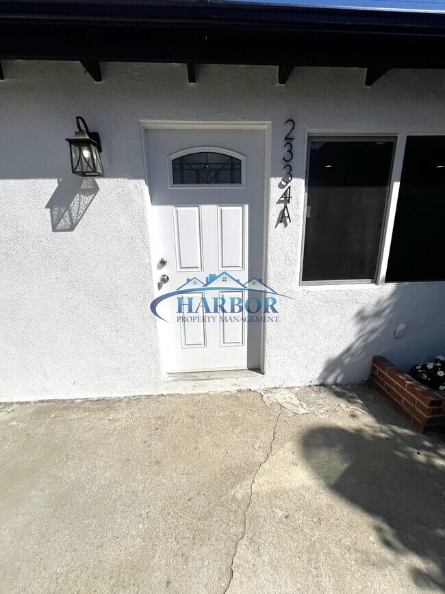 Photo - 2332 Cedar Ave Unit ADU