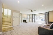 Photo - 1728 Lake St