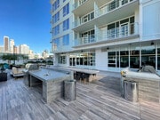 Photo - 1133 S Hope St