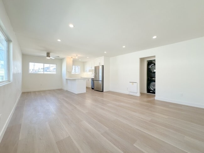 Photo - 1206 Agate St Apartments Unit #D