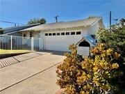 Photo - 11543 Swinton Ave