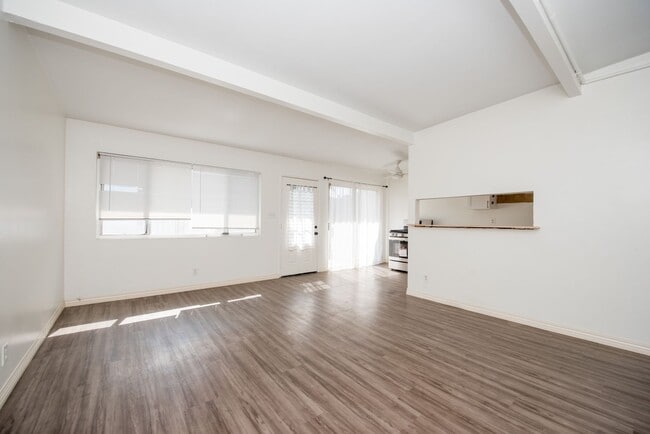 Photo - CALIFORNIA/LINCOLN Unit 407 Lincoln