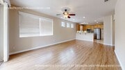 Photo - 916 Essex Rd