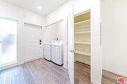 Photo - 5912 Satsuma Ave