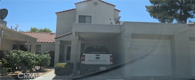 Building Photo - 14724 Clubhouse Dr Unit B