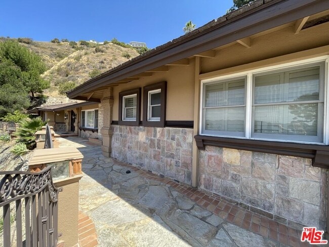 Photo - 1830 Maginn Dr