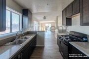 Photo - 922 W 25th St Condo