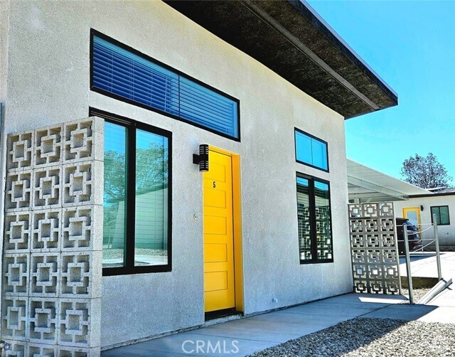 Building Photo - 73476 El Paseo Dr Unit 5 Rental