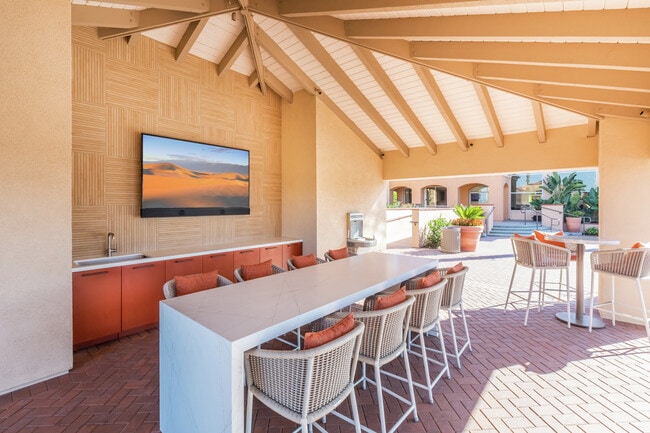 Photo - Vista Real Apartment Homes