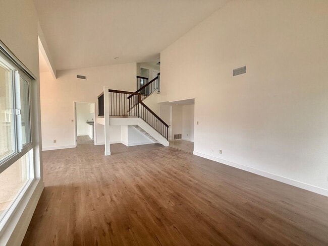 Photo - 10019 Canyonview Ct