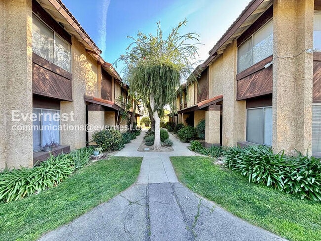 Photo - 8347 Burnet Ave