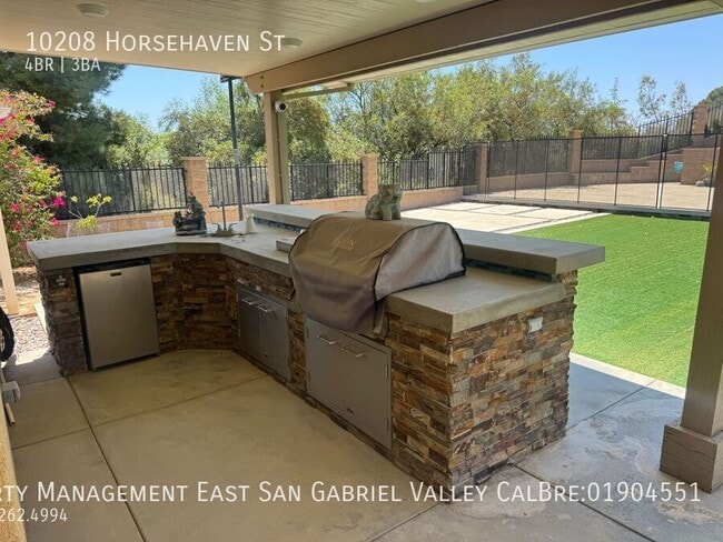 Photo - 10208 Horsehaven St-