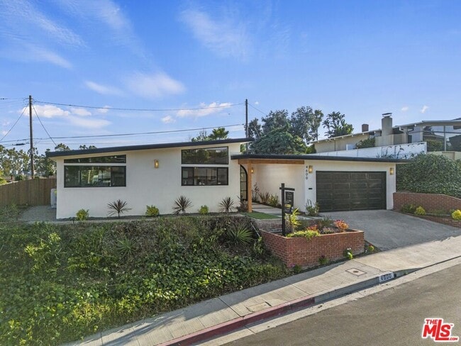 Photo - 4600 Don Quixote Dr