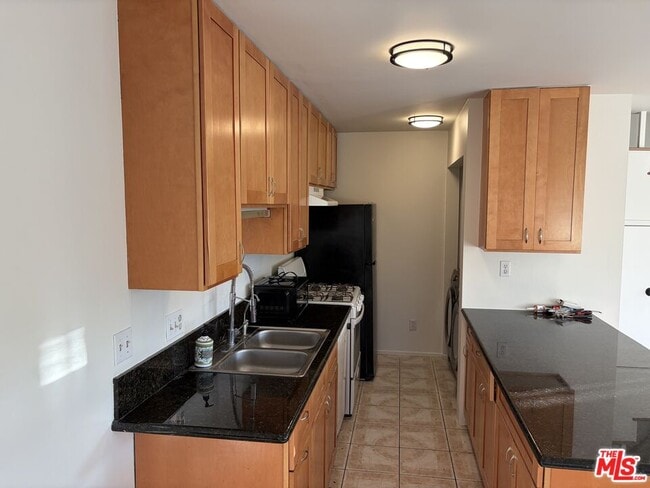 Photo - 5827 Tujunga Ave Unit 1