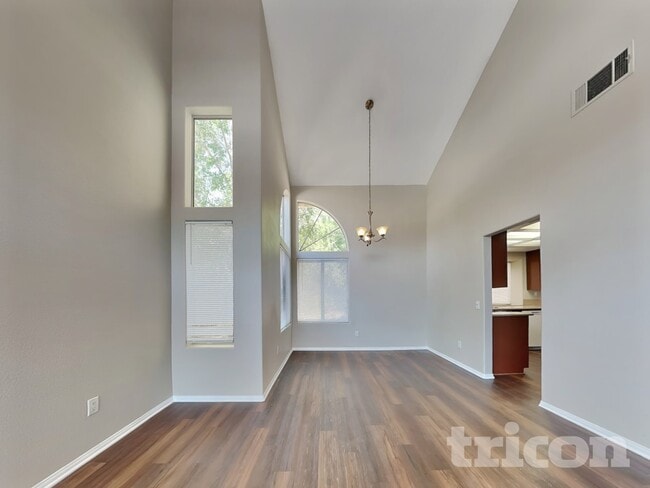 Photo - 44238 Gillan Ave