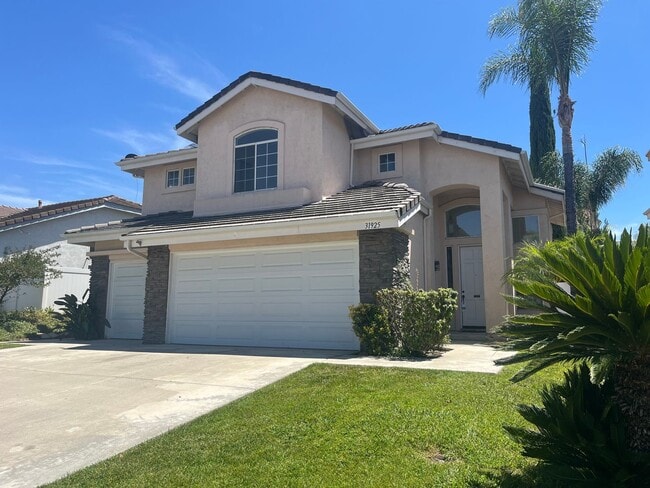 Building Photo - Bridlevale Community 4 bedroom