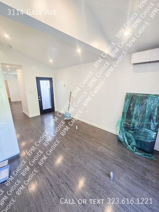 Photo - 3114 Gale Ave