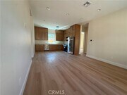 Photo - 1140 W Donington St