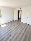 Photo - 7040 Haskell Ave