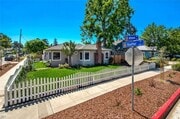 Photo - 440 E Almond Ave