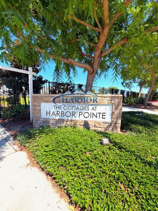 Photo - 1215 Canoe Ln