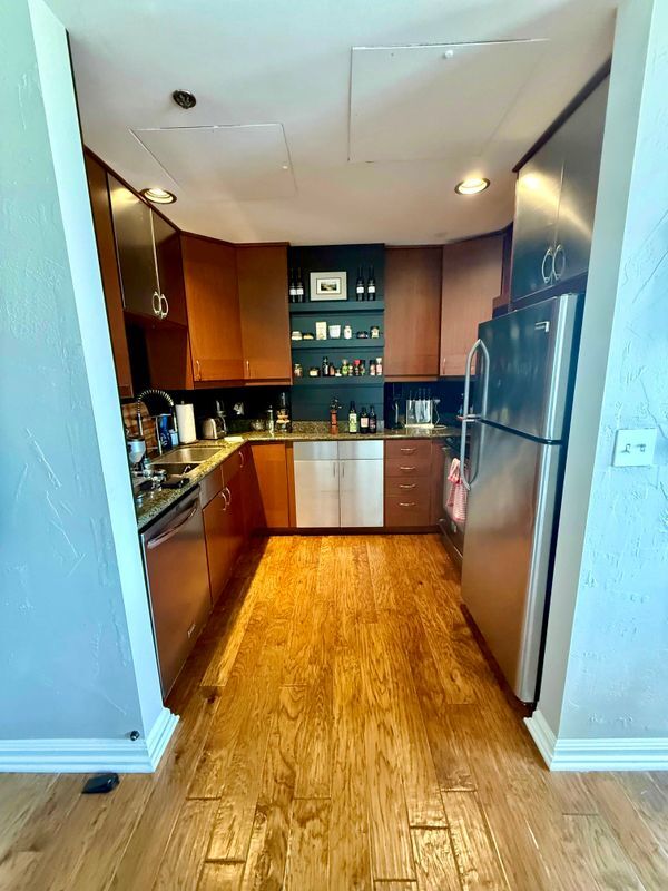 Photo - 702 Ash St Unit 1002