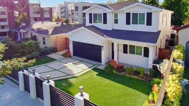 Photo - 10593 Kinnard Ave