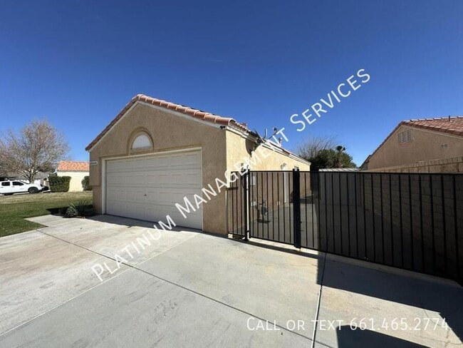 Photo - 45712 St Andrews St