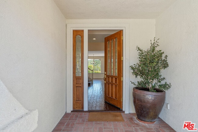 Photo - 674 Via de Tierra