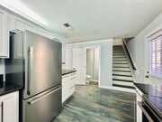 Photo - 294 Woodman St