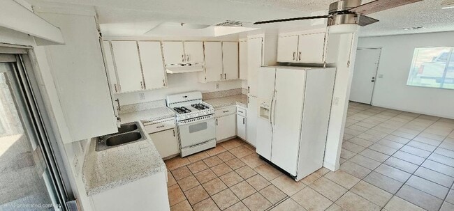 Photo - 20120 Serrano Rd Unit 3