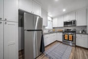 H9 kitchen - Hesby Cottages Apartments