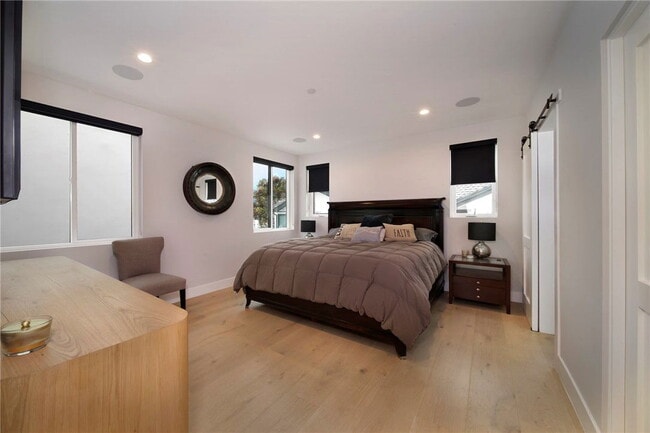 Photo - 603 1/2 Iris Ave Apt #B, Corona Del Mar, CA 92625 - 2 BR 3 BA condo Unit B