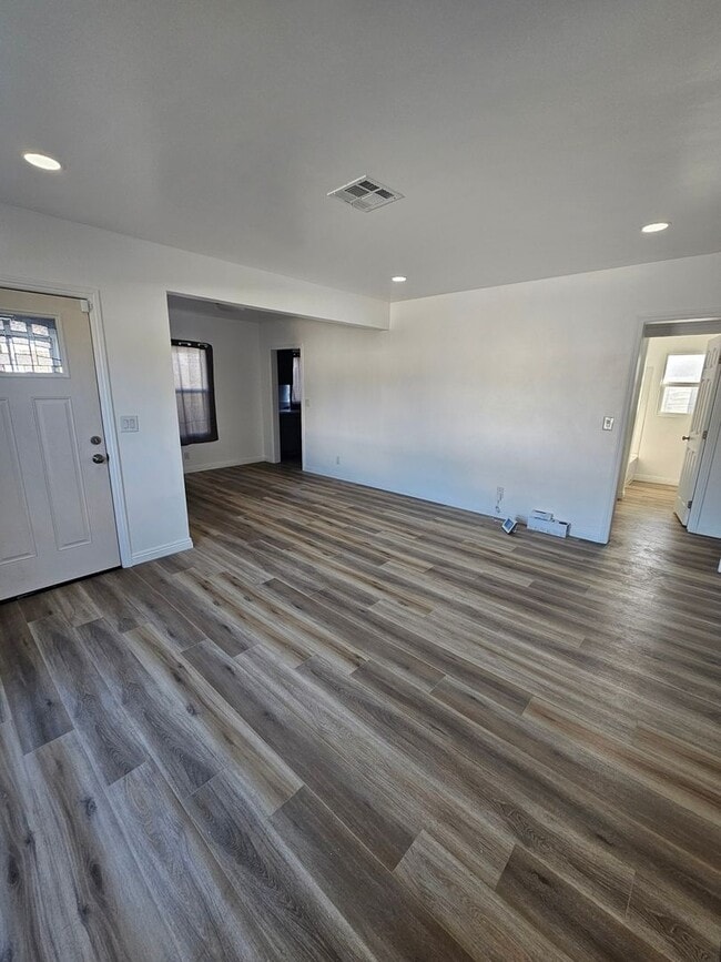 Photo - 3968 Platt Ave